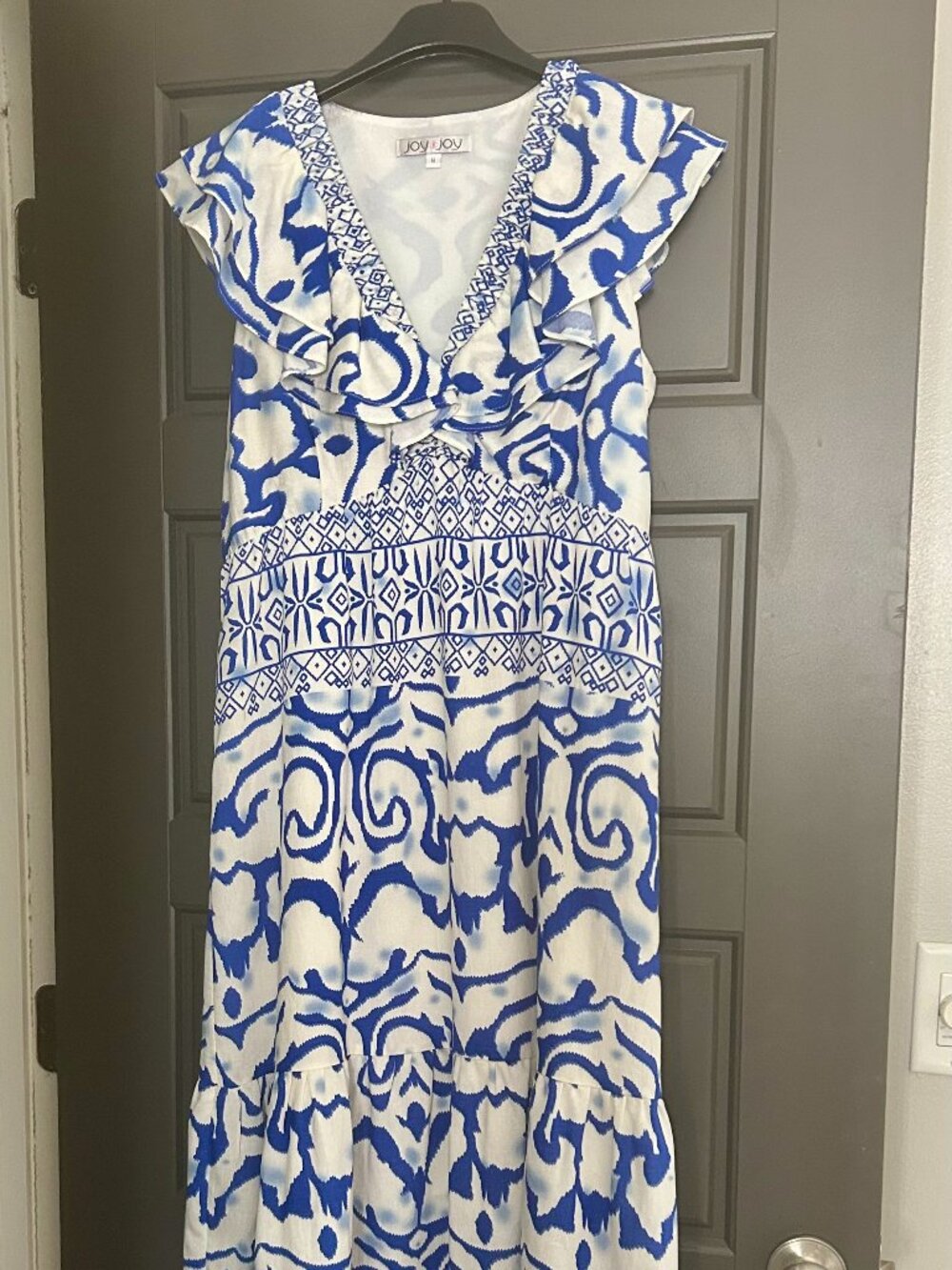Joy Joy Ruched V-Neck Ruffles Maxi Dress - Picture 3 of 4